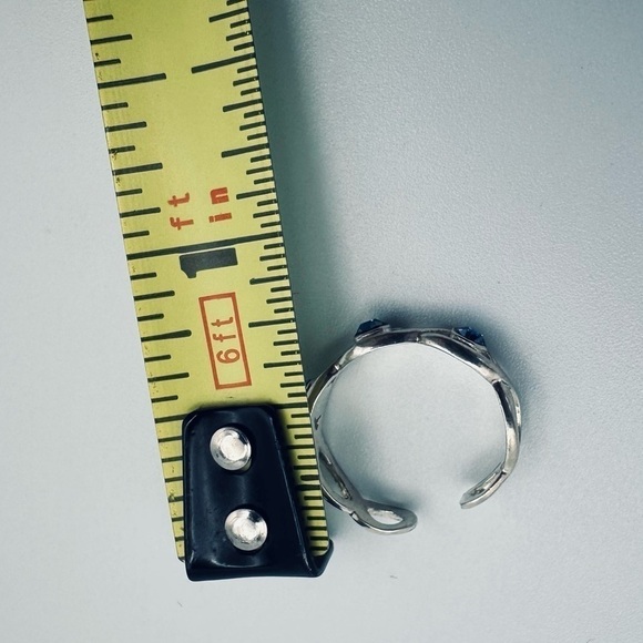 Sterling Silver toe ring with blue stones - Picture 10 of 13